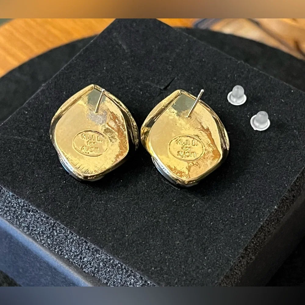 Kenneth Jay Lane for Avon Pierced Earrings - Picture 6 of 7